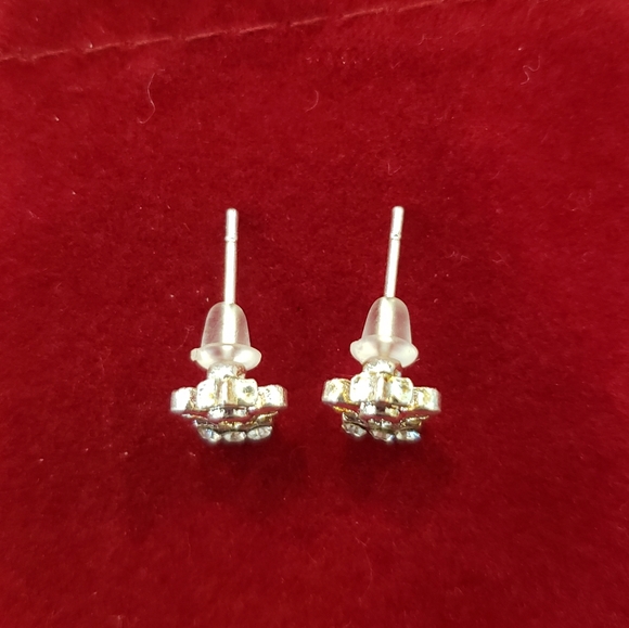 Small CZ Crown Stud Earrings - Picture 5 of 6